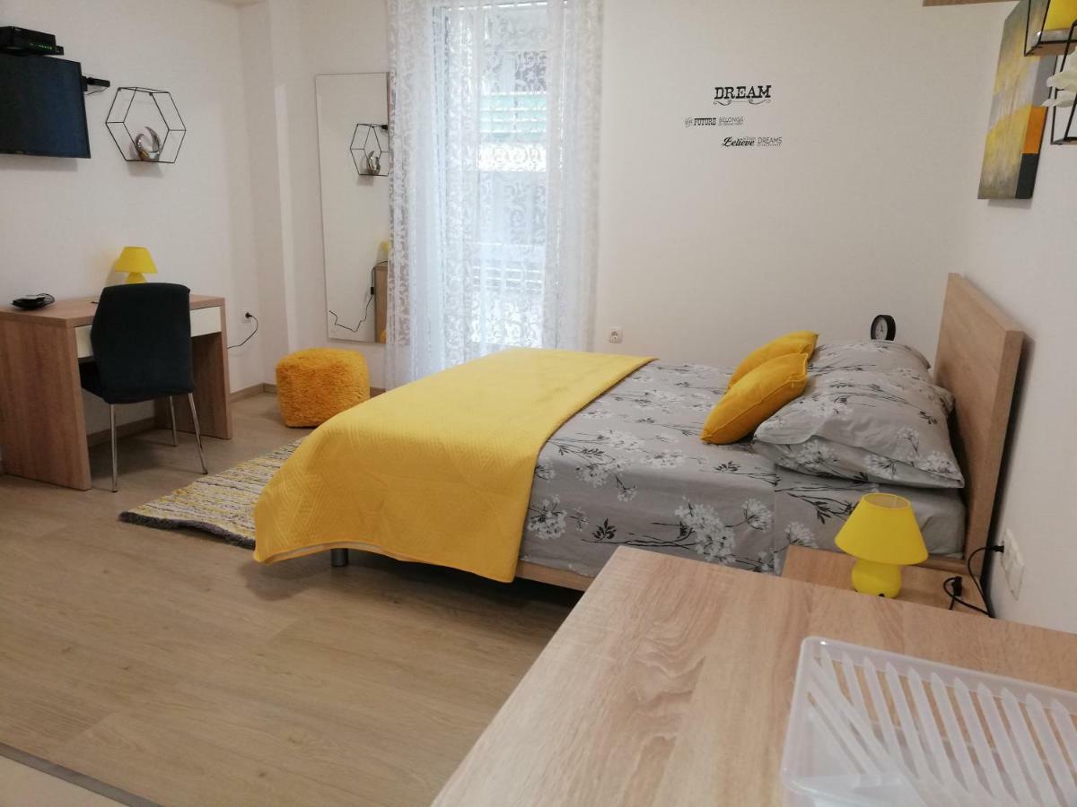 Kalelarga 4 Apartment *